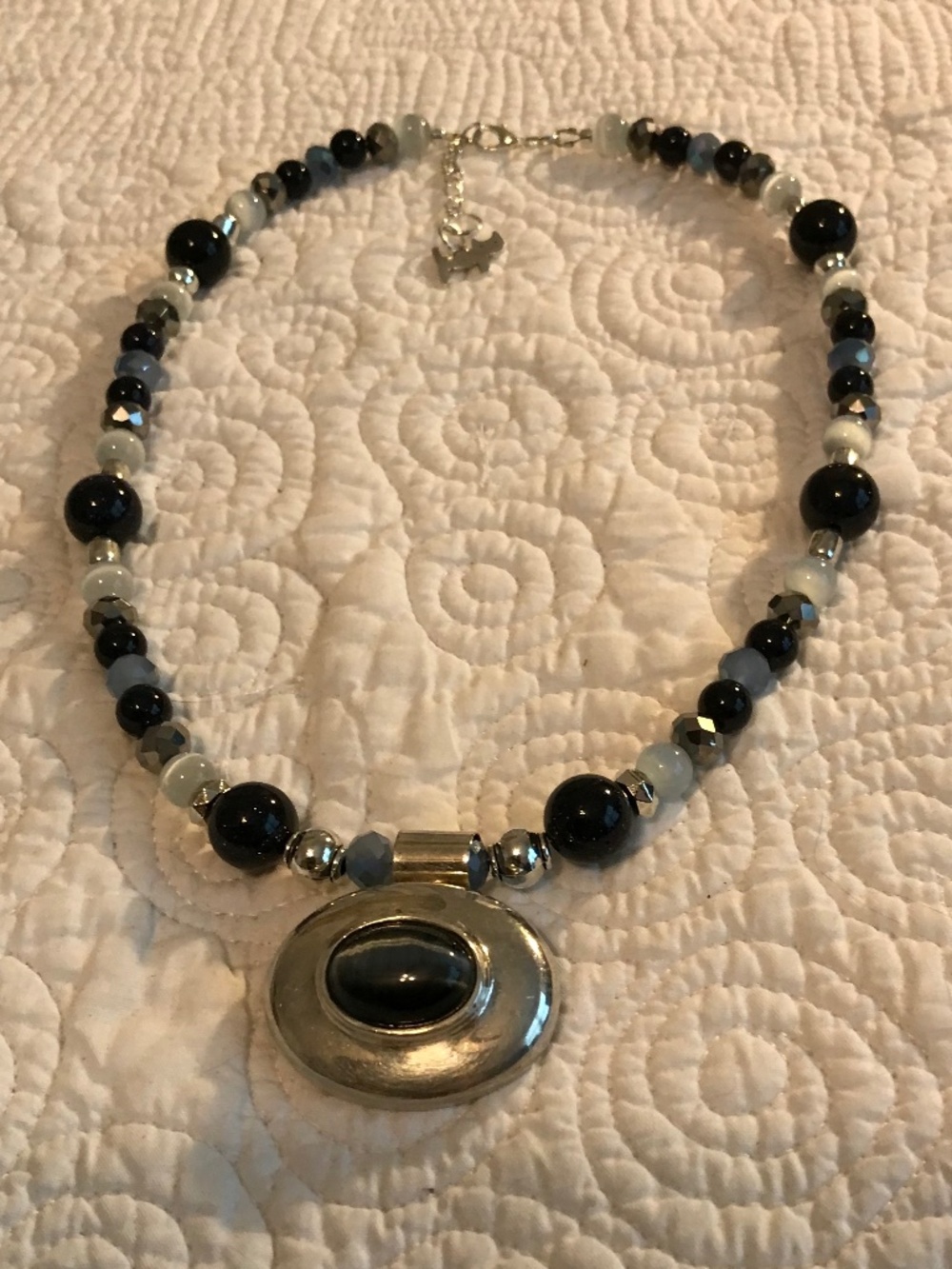 Blue Moonshine: Artisan necklace - Picture 10 of 10